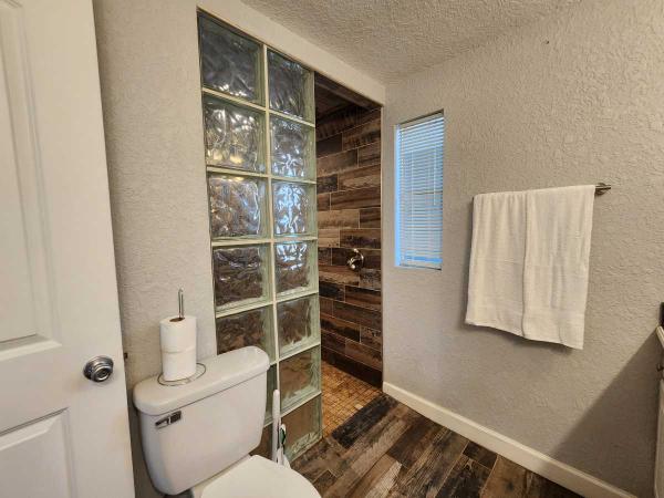 1986 SOUT Manufactured Home