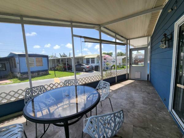 1986 SOUT Manufactured Home