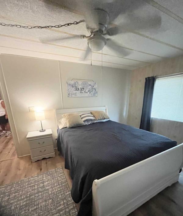 1983 Mobile Home