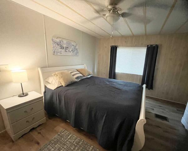1983 Mobile Home