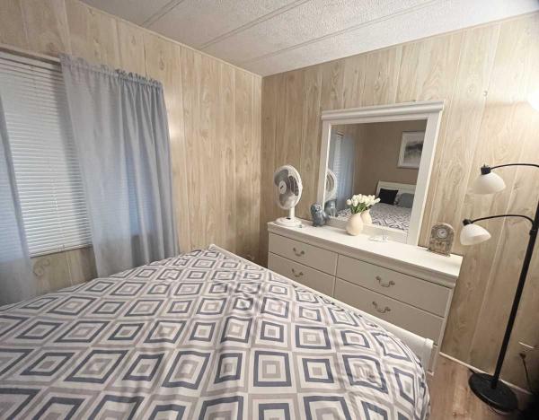1983 Mobile Home