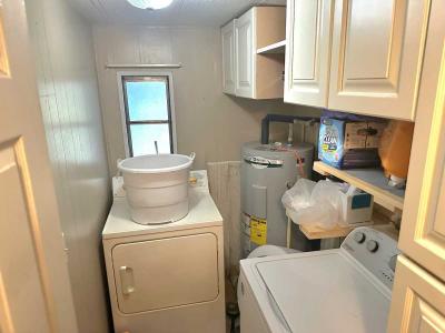 Photo 4 of 6 of home located at 7840 72nd S N. Pinellas Park, FL 33782