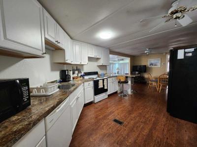 Photo 3 of 17 of home located at 5200 28th Street North #409 Saint Petersburg, FL 33714