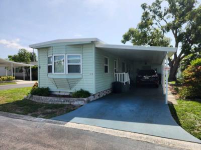 Photo 1 of 17 of home located at 5200 28th Street North #409 Saint Petersburg, FL 33714