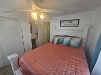1978 2br/1.5BA Mobile Home