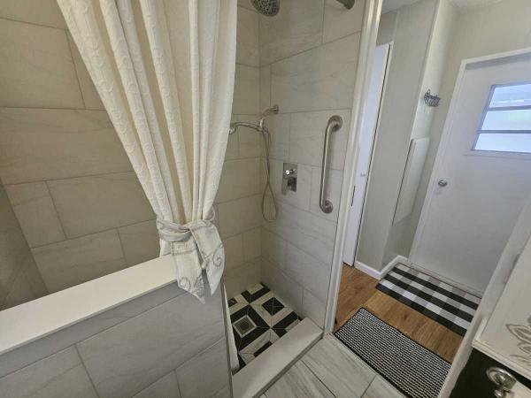 1978 2br/1.5BA Mobile Home