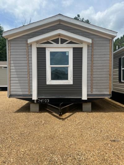 Photo 4 of 11 of home located at 7325 Hwy 49N Hattiesburg, MS 39402