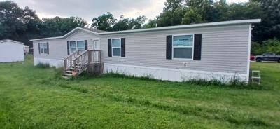 Mobile Home at 35 Blue Spruce Rd Clarksville, TN 37043