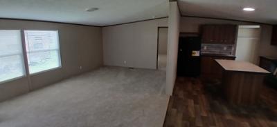 Photo 3 of 11 of home located at 35 Blue Spruce Rd Clarksville, TN 37043