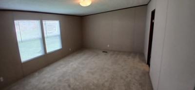 Photo 4 of 11 of home located at 35 Blue Spruce Rd Clarksville, TN 37043