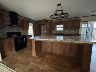 Photo 5 of 19 of home located at 60 County Rd 796 Cullman, AL 35055