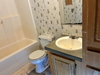 Photo 4 of 6 of home located at 2 Buck Ct Honey Brook, PA 19344