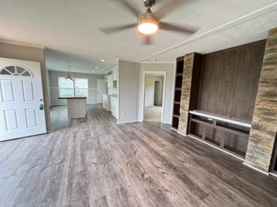 Photo 3 of 19 of home located at 172 Rolling Hills Church Hill, TN 37642