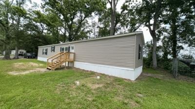 Mobile Home at 1020 Saint Jude Ln Parks, LA 70582