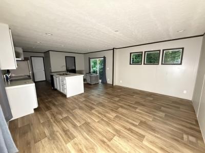 Photo 2 of 13 of home located at 11166 Crockett Martin Rd Conroe, TX 77306