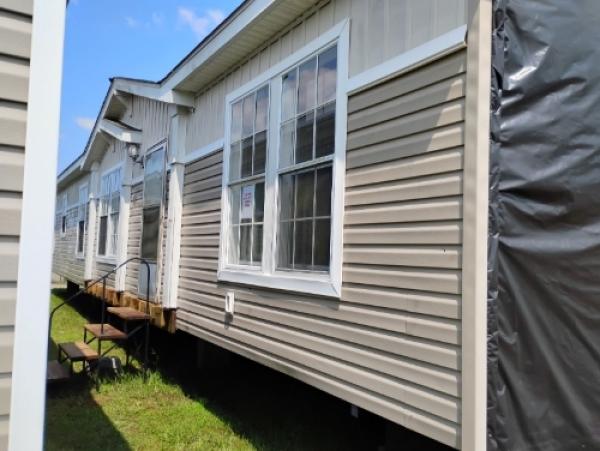 2011 THE EDGE Mobile Home For Sale