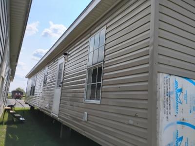 Photo 2 of 11 of home located at 16071 Old Greensboro Road Moundville, AL 35474