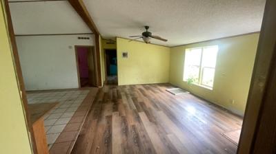 Photo 3 of 10 of home located at 187 Water St Stotts City, MO 65756