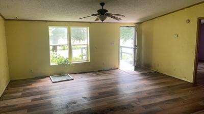 Photo 4 of 10 of home located at 187 Water St Stotts City, MO 65756