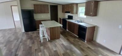 Photo 5 of 9 of home located at 1040 Cuba School Rd Mayfield, KY 42066