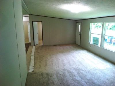 Photo 2 of 13 of home located at 1259 County Road 358 Trinity, AL 35673