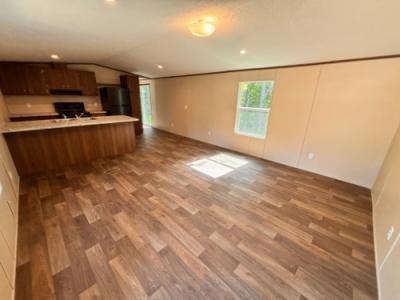 Photo 3 of 16 of home located at 200 Scr 103-2 Louin, MS 39338