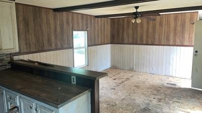 Photo 3 of 8 of home located at 401 S Maple St Carterville, MO 64835