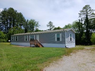 Mobile Home at 50 Old County Home Rd Brevard, NC 28712