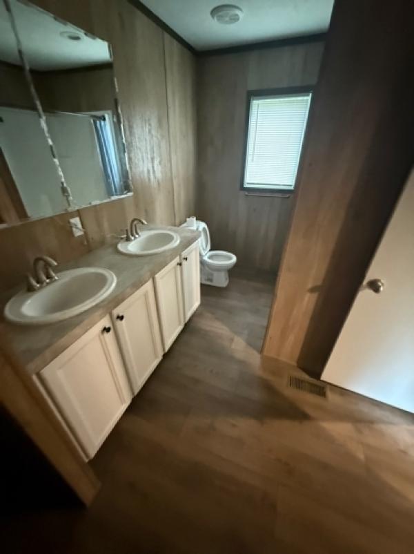 2022 VISION/35 Mobile Home For Sale