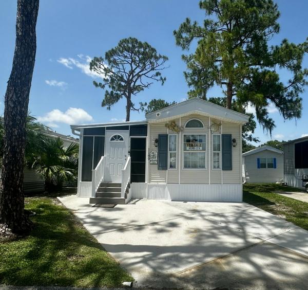 1999 Chariot Mobile Home