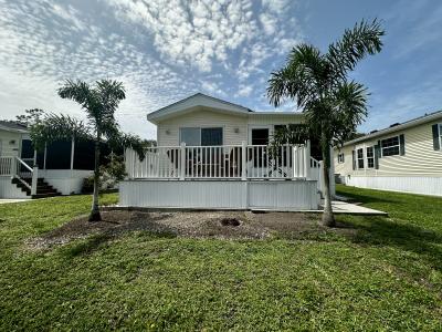 Photo 4 of 15 of home located at 7125 Fruitville Rd 1838 Sarasota, FL 34240