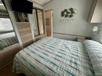 2005 Mobile Home