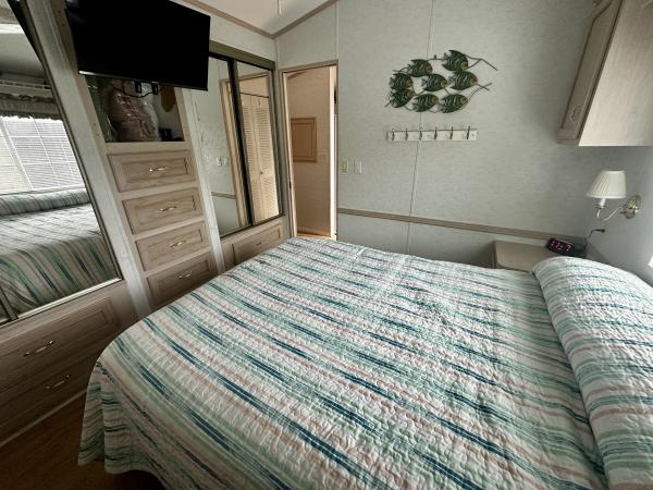 2005 Mobile Home