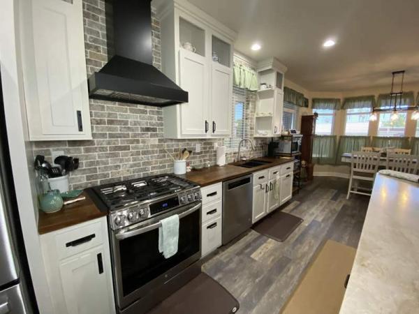 2015 Champion Manufactured Home