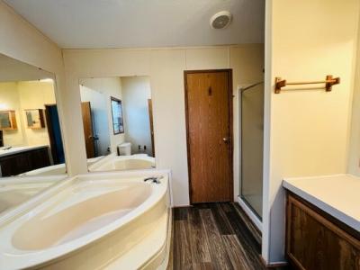 Photo 3 of 6 of home located at 4324 Kingston Lane Jackson, MI 49201