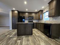 2021 Champion RA2856205 Mobile Home