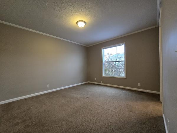 2021 Champion RA2856205 Mobile Home