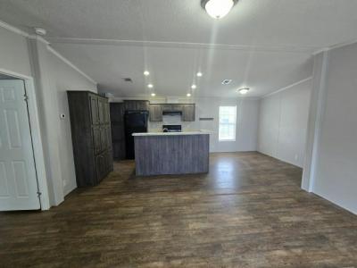 Photo 3 of 12 of home located at 1400 Banana Road, #20 Lakeland, FL 33810