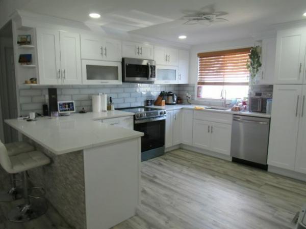 1995 Green Boat Manufactured Home