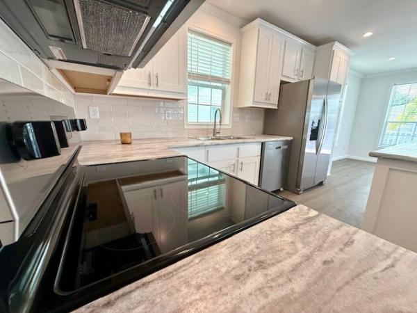 2024 Skyline LE4894 Mobile Home