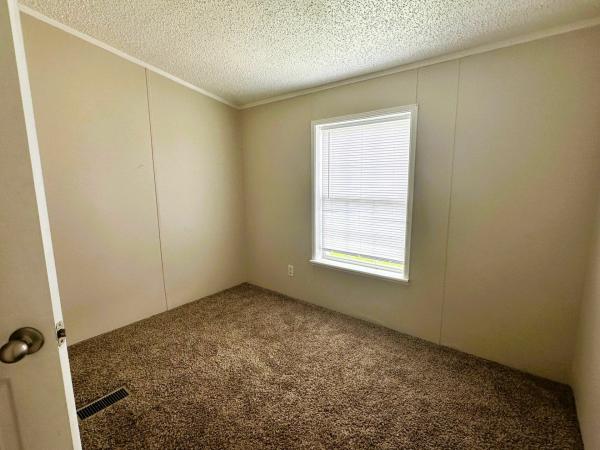 Photo 1 of 2 of home located at 928 Evelyn Way Lot Ev928 Lebanon, IN 46052