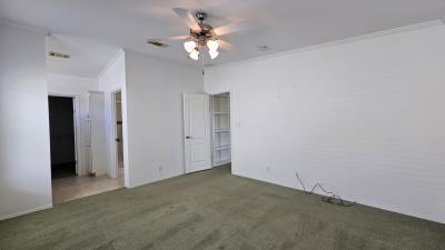 Photo 4 of 27 of home located at 618 Casa Grande Edgewater, FL 32141