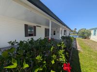 1990 Palm Ph066566A/B Mobile Home