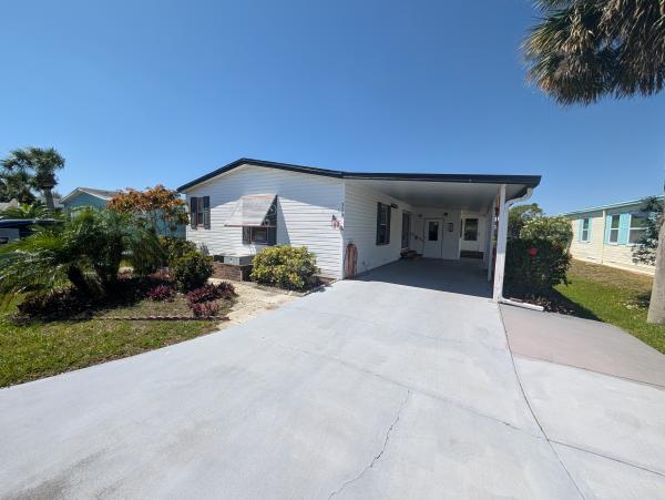 1990 Palm Ph066566A/B Mobile Home