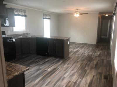 Photo 2 of 5 of home located at 2085 Pauline Troy, MI 48083