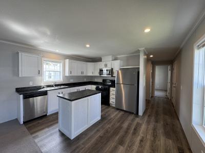 Photo 4 of 29 of home located at 6 Sparrow Hill #328 Orion Township, MI 48359