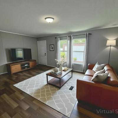 Photo 5 of 27 of home located at 2800 West Memorial Drive #0075 Muncie, IN 47302
