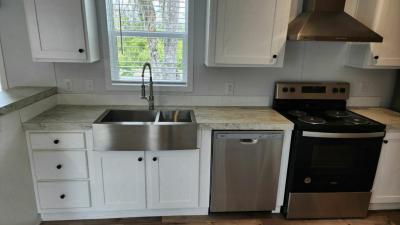 Photo 5 of 25 of home located at 6539 Townsend Rd, #220 Jacksonville, FL 32244