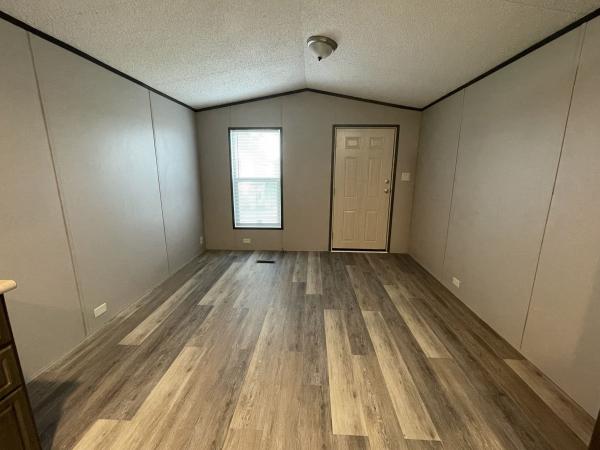2022  Mobile Home For Sale