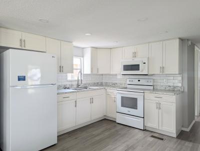 Photo 5 of 21 of home located at 104 Coral Crest Dr Lot 183 Valrico, FL 33594